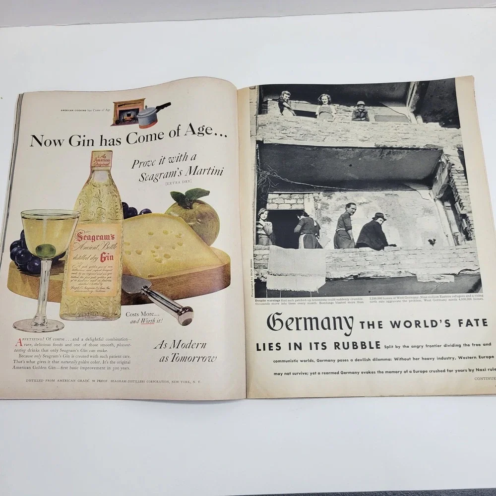Look Magazine February 26 1952 Eva Gabor Camel Ad Eisenhower Germany‎ Post-War